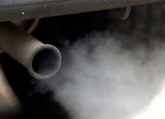 El óxido de nitrógeno y la contaminación Más del 80% de las concentraciones de óxido de nitrógeno; se encuentran en las grandes ciudades, estas son originadas por el tráfico constante en las diversas localidades que conforman una ciudad. En Europa; un equipo de investigadores, decidieron realizar varios resultados arrojados a través de un estudio; dicho estudio se basó en evaluar las condiciones del tráfico en varias ciudades, entre ellas la localidad de Innsbruck (Austria).