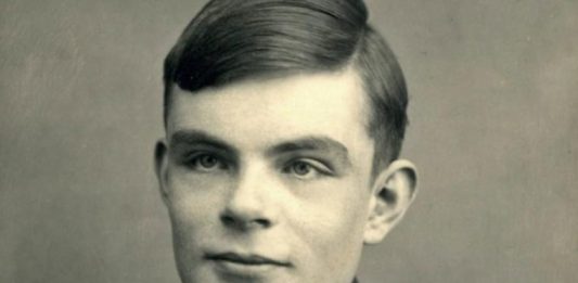 Alan Turing padre de la informática moderna
