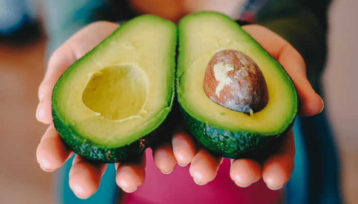 Un aguacate