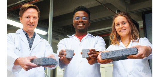 Un ladrillo hecho de orina