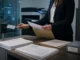 Cómo proteger documentos físicos con datos sensibles: ciberseguridad más allá del firewall cómo proteger documentos físicos con datos sensibles