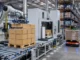 Del paletizado al almacén: cómo conectar el final de línea con la intralogística automatizada cómo conectar el final de línea de producción con la intralogística automatizada